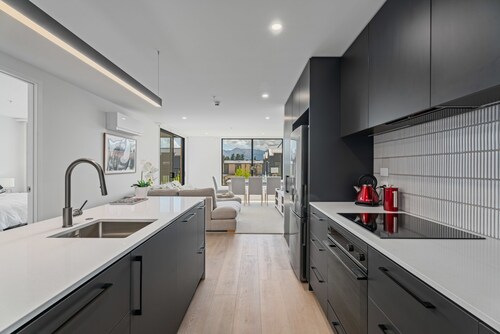 Winton Wonder - Wanaka Holiday Apartment