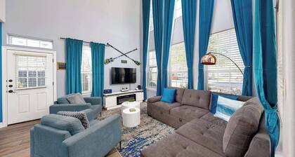 Upstay: Stylish 4BR Getaway in Vibrant East Austin