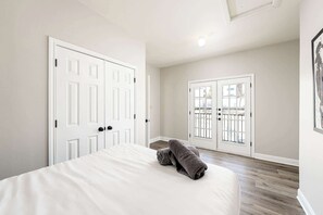4 chambres, fer et planche Ă repasser, Wi-Fi, draps fournis