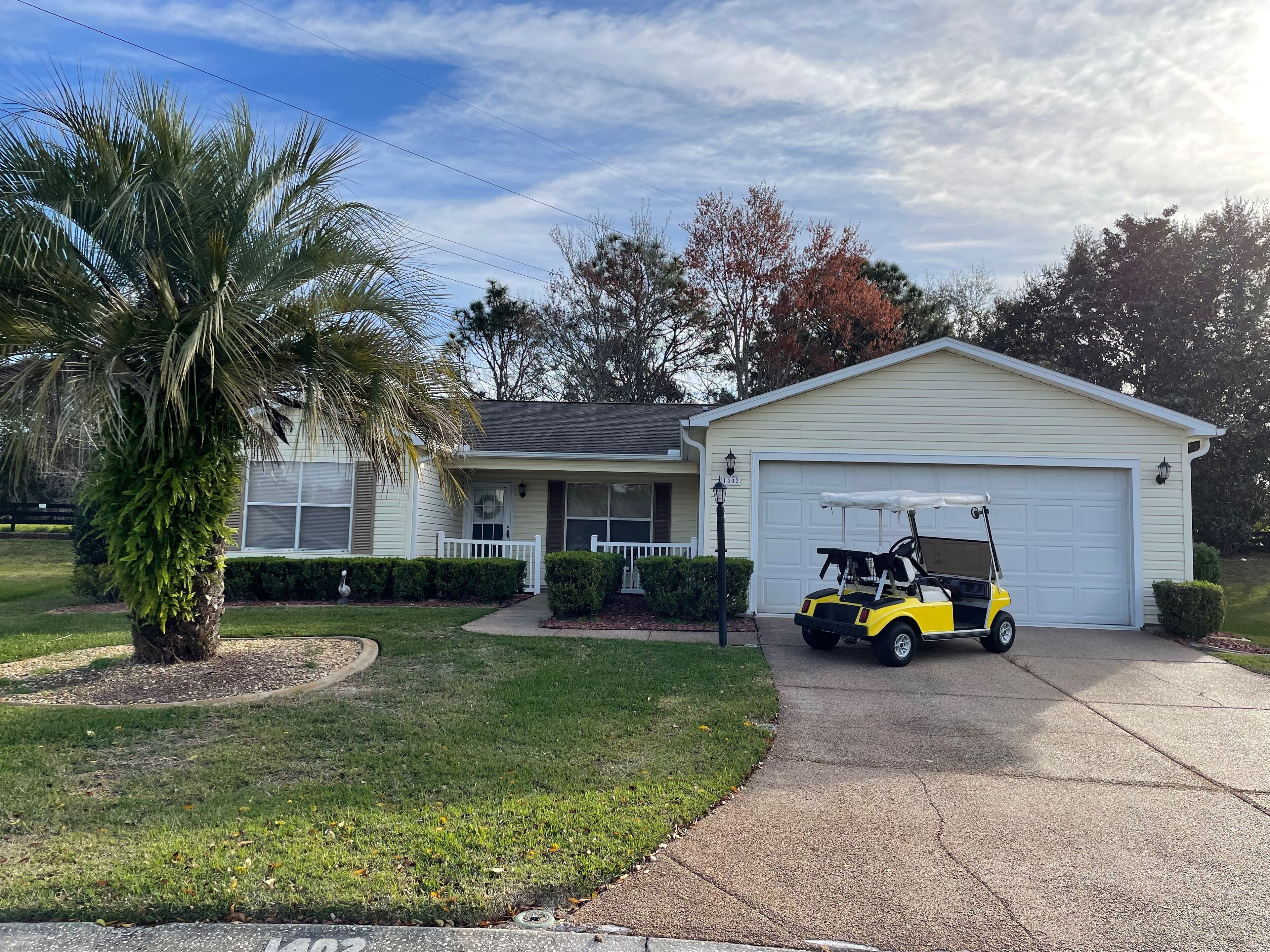 Chic Golf Cart Retreat in The Villages - Rio Ponderosa Haven, Private Oasis!