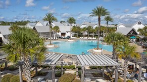 Pool - Holiday Availability! 2 Community Swimming Pools! Golf Cart! 3 Adult Bikes! (Watersound)