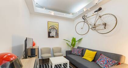 Remodeled historical apartment in the City center