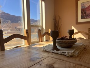 Dining - A2 EV Charger, Views, Garage, Shared Pool & Hot Tub (Moab)