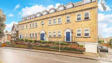 Apartment | Exterior