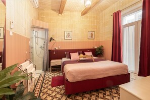 3 chambres, fer et planche Ă repasser, Wi-Fi gratuit, draps fournis