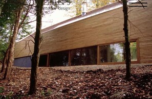 Property grounds - Salisbury, Wiltshire

 (Little Durnford)