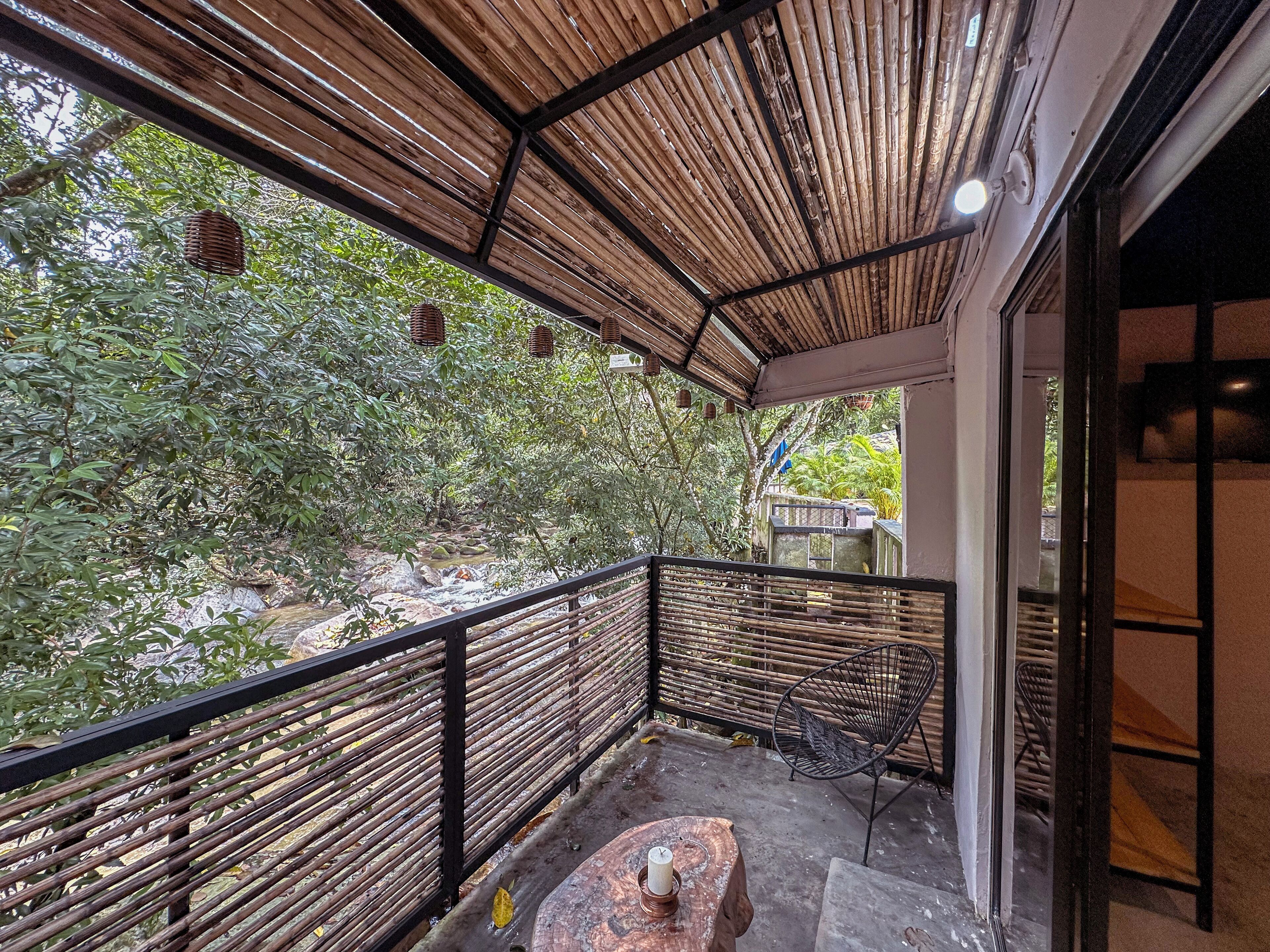 Junior Room, River View | Balcony view