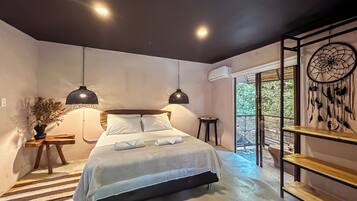 Habitación junior, vista al río | Wifi gratis y ropa de cama
