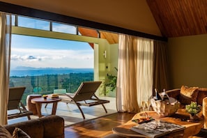 Royal Suite | Área de estar | Livros
