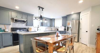 The Rusty Diamond - close to Lake Greeson on spacious 3+ acres