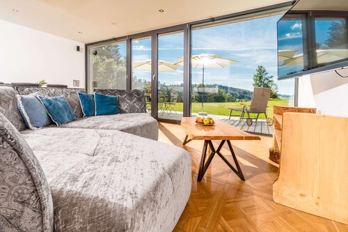 Stoahaus - 140 sqm earth house with private spa