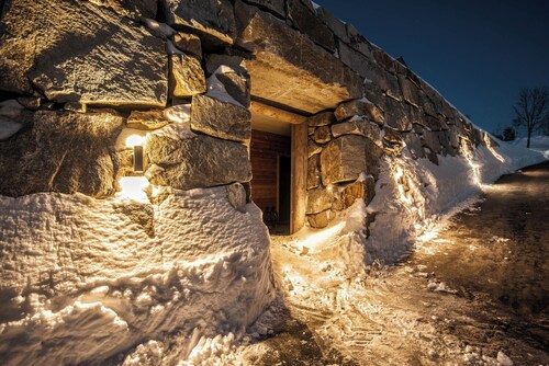 Stoahaus - 140 qm Erdhaus mit Private Spa