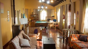 Sala de estar en el lobby