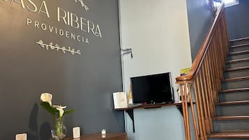 Smart TV 32 pulgadas con canales de televisión digitales