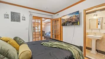 2 bedrooms, WiFi, bed sheets