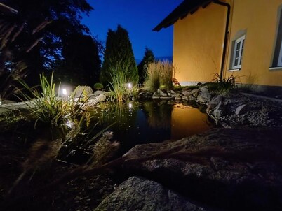 Großzügige Moderne Ferienwohnung am Alpakahof. Kinderfreundlich