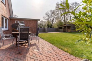 Outdoor dining - Ferienwohnung Deichblume (St.Peter Ording)