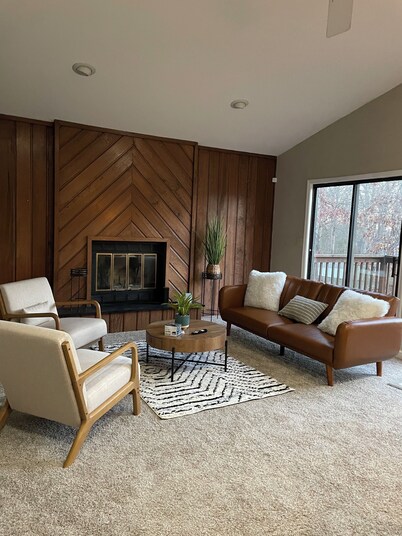 Charming Condo Near WFU, Full Kitchen, Strong WiFi, Charming condo near WFU, full kitchen, strong Wi