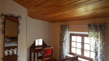 3 dormitorios, wifi gratis, ropa de cama