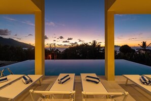Indoor pool - Villa Panoramic Seaview (Mahé Island)