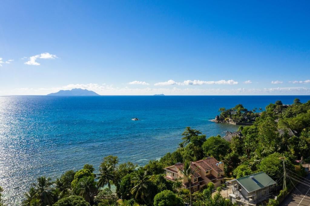 Vue sur la plage ou l’océan