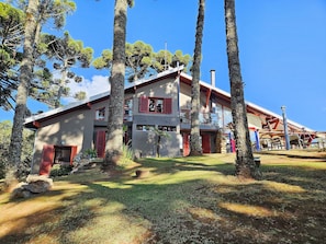 Villa | Exterior