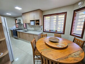 Villa | Private kitchen | Cookware/dishes/utensils