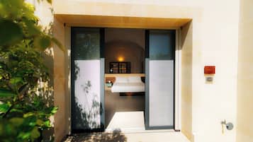 Suite Luxury | Una cassaforte in camera, insonorizzazione, ferro/asse da stiro