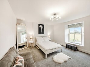 4 Schlafzimmer, kostenloses WLAN, Bettwäsche