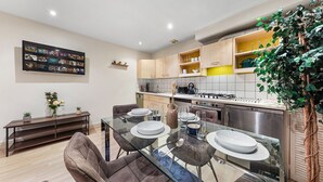 Apartemen | Tempat makan