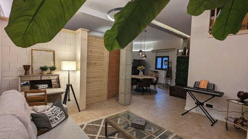 Loft de Ensueño con Piscina y Jardin