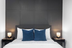 8 bedrooms, iron/ironing board, free WiFi, bed sheets