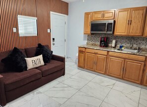 Interior - Private New Guest House 5min Freemont FREE Parking (Las Vegas)