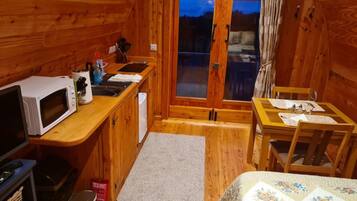 1 habitación, wifi gratis y ropa de cama