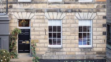 Fachada da propriedade