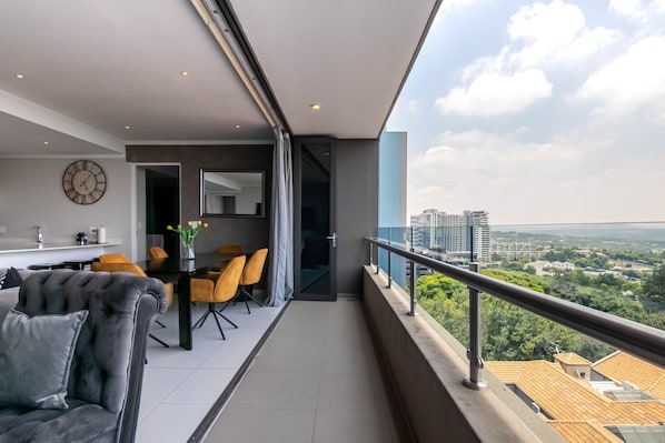 Luxury Apartment | Balcony