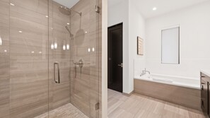 Hair dryer, towels - Perched High in Vail | Forever View Retreat (Vail)