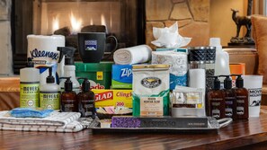 Food and drink - Walk to Arrow Bahn Express | Icegrass Chalet (Edwards)