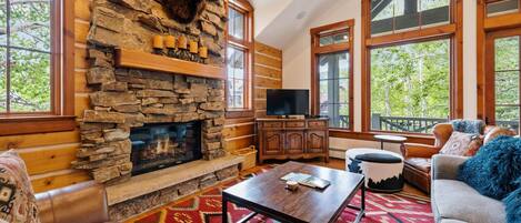 TV connectée, cheminée