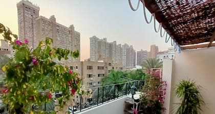 Lovely & Calm Rooftop in Maadi 5 min from the Nile