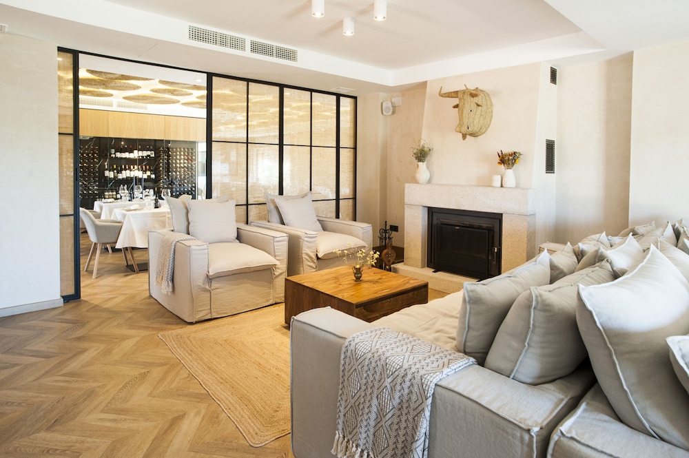 Habitat Cigueña Negra by null