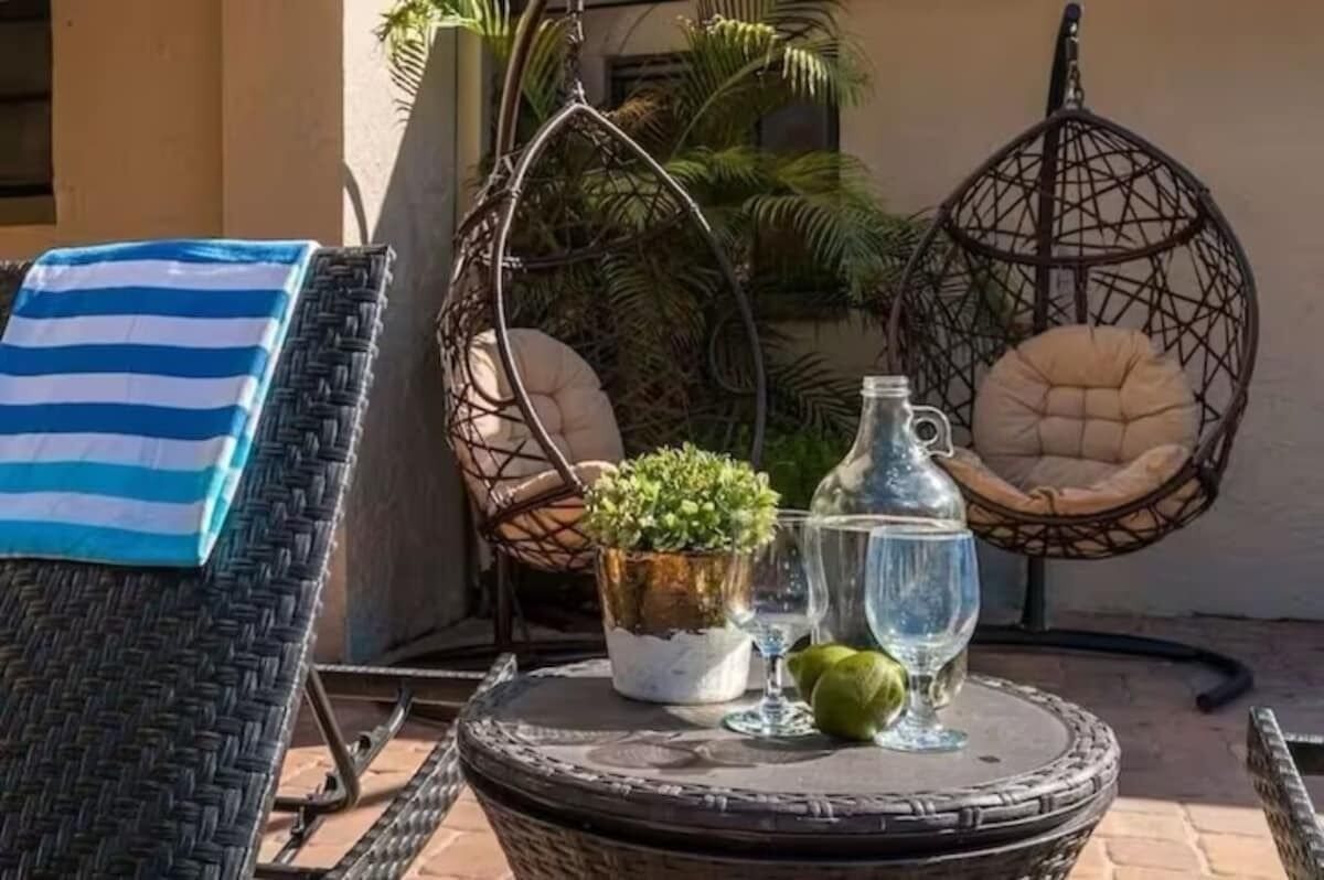 Patio swings