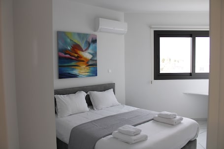 Free WiFi. Hypnos Residence