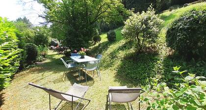 Au Centre de St-cirq, Jardin Avec vue Panoramique sur St-cirq