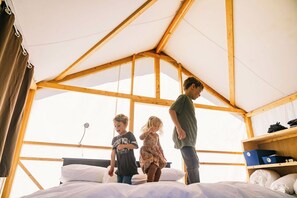 Family Tent - Costanoa Lodge and Camp (Pescadero)