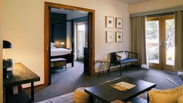 Suite – superior, hageutsikt | Wi-fi (inkludert) og sengetøy