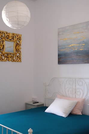 3 bedrooms, iron/ironing board, travel cot, free WiFi - Rooftop Dreamhouse - 3BR with Seaviews (Santa Cruz de la Palma)