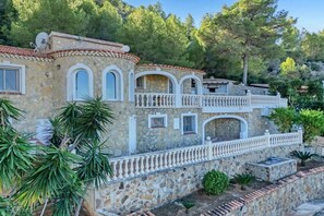 Exterior - SAONA VILLAS (AS ISA): villa for 8 people, private swimming pool, air co (Dénia)