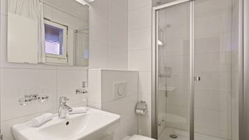 Haartrockner, Handtücher