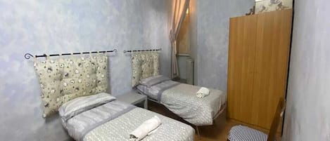 2 Schlafzimmer, Bügeleisen/Bügelbrett, WLAN, Bettwäsche